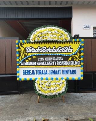 Papan Bunga Duka di Boven Digoel